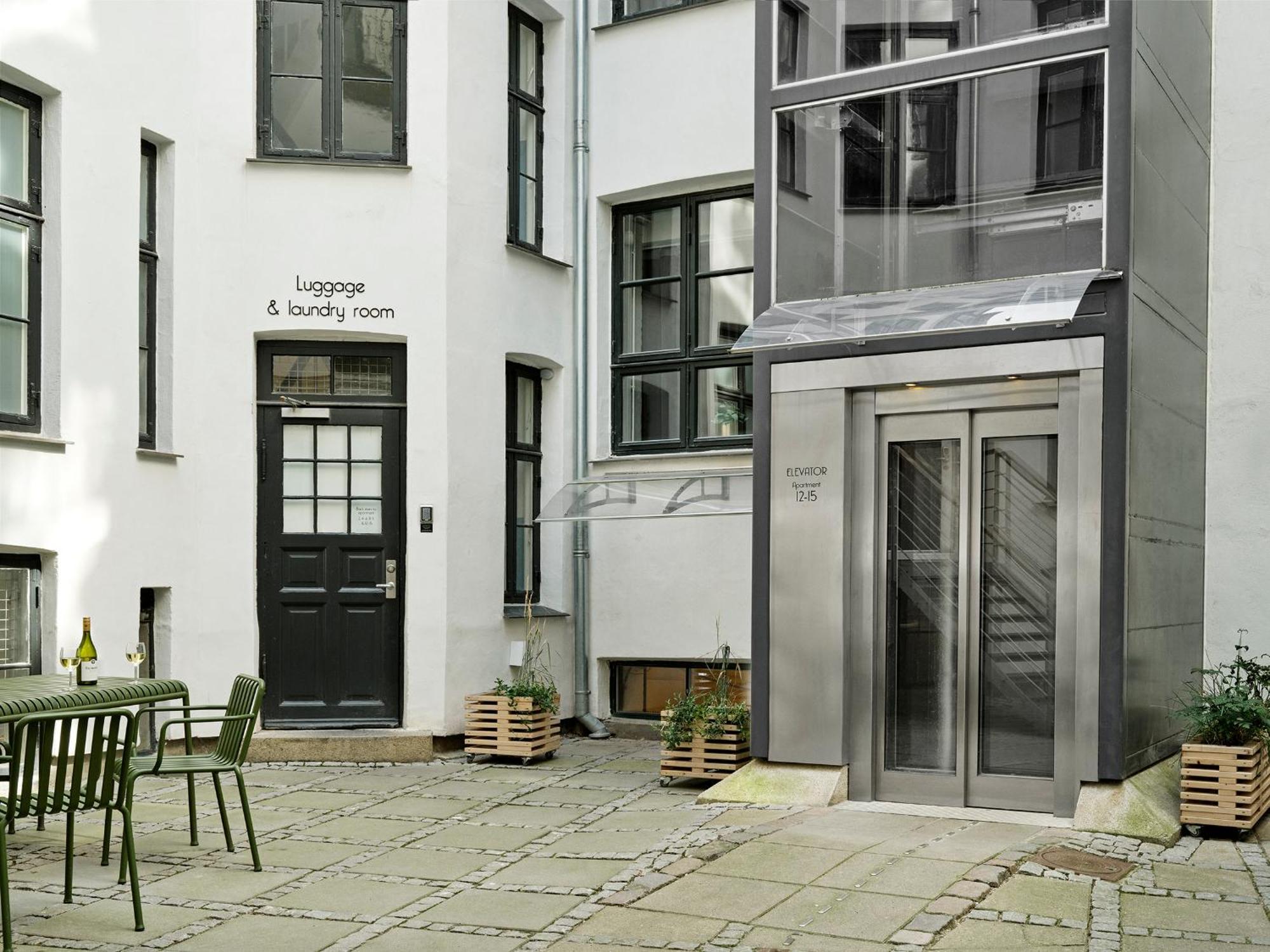 Rosenborg Hotel Apartments Copenhagen Exterior photo